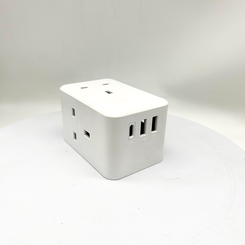 USB多口排插電源塑料殼智能開關(guān)外殼usb 殼體公模套料